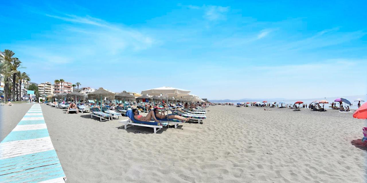 Sunsands Atico Playa76 Carihuela Торремолинос Экстерьер фото